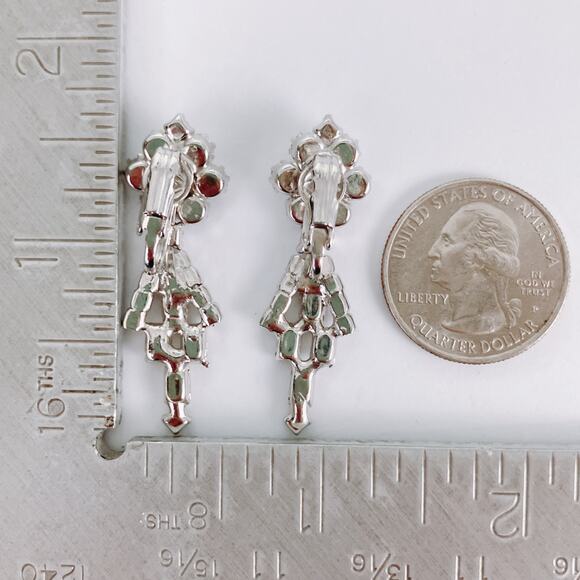 VTG 1950s Mid Century Clear Rhinestone Chandelier Dangle Clip On Earrings - Picture 9 of 9